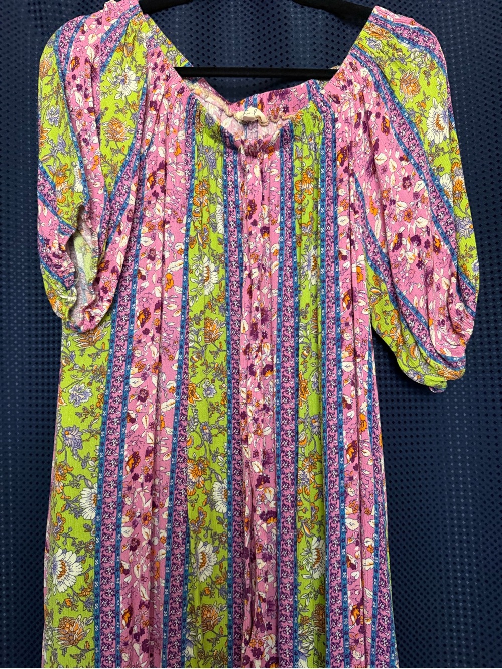 easel Pink & Lime Vertical Floral Maxi Dress - Picture 4 of 9